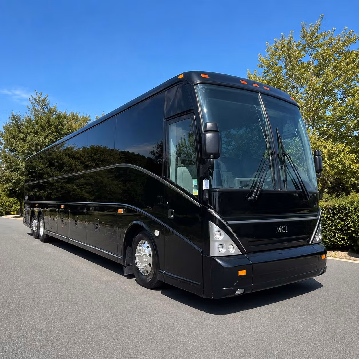 corporate shuttle services for weymouth businesses and commuters
