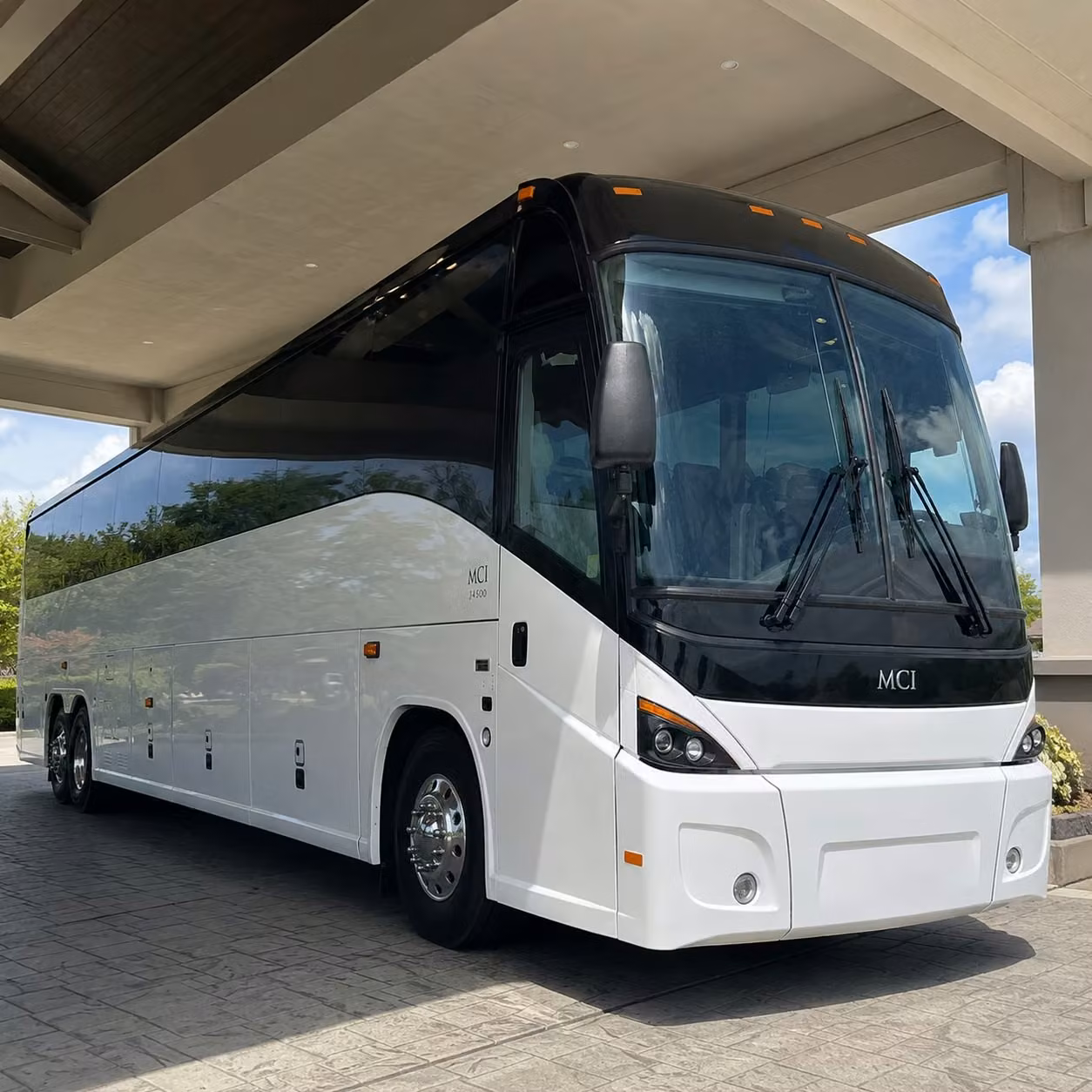 long term and recurring employee shuttle contracts available for weymouth businesses
