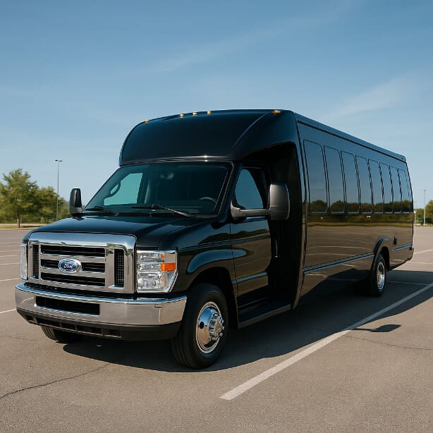 Weymouth Charter Bus 18 Passenger Minibus